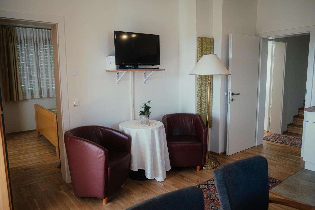 Gaestehaus Jeindl Hartmannsdorf Экстерьер фото